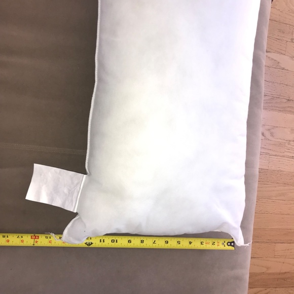 Decorative throw pillow insert NEW - Picture 3 of 7